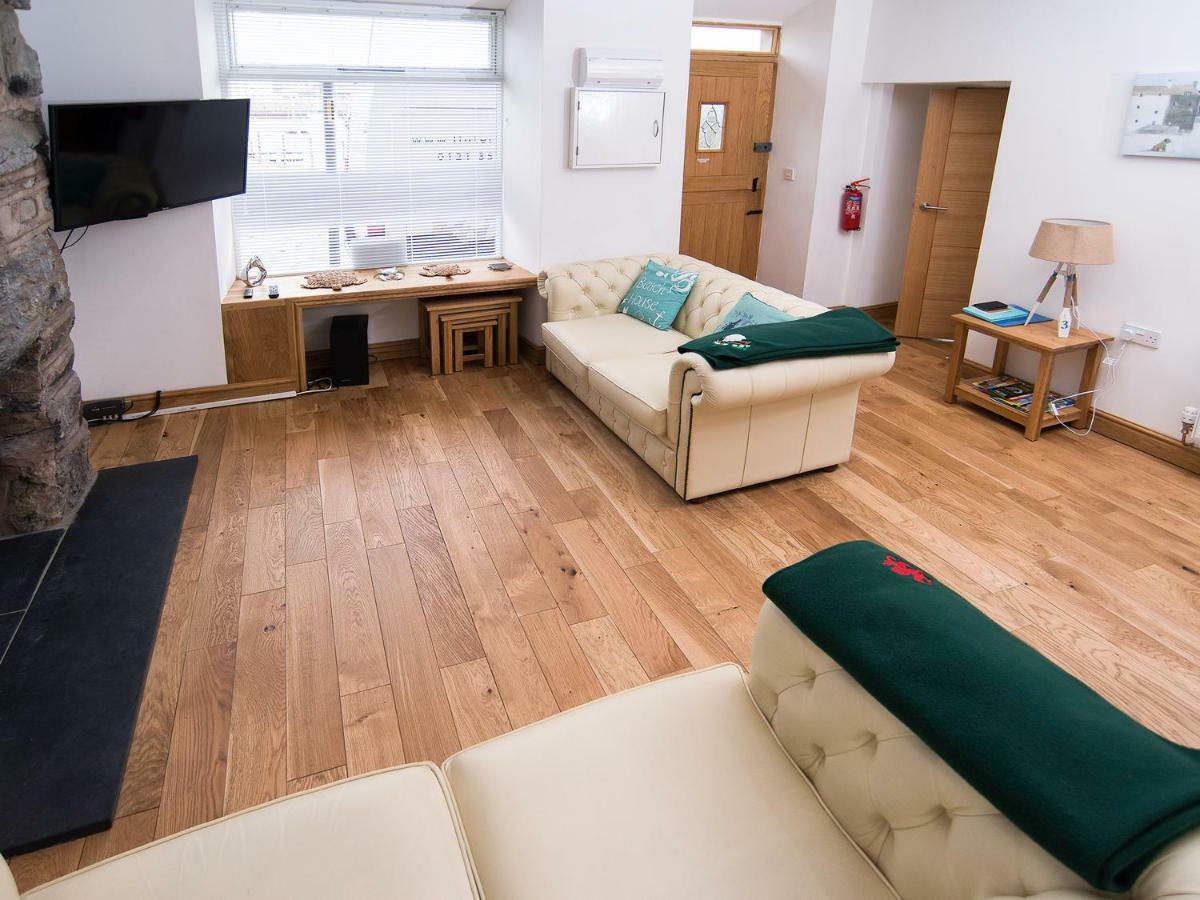 The Captain'S Bank Porthmadog Εξωτερικό φωτογραφία