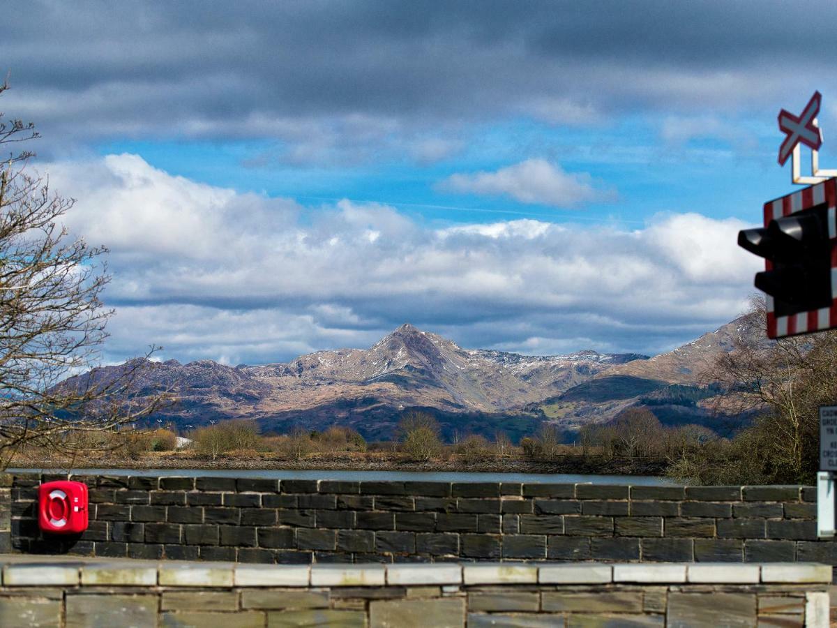 The Captain'S Bank Porthmadog Εξωτερικό φωτογραφία